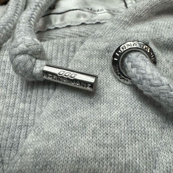 Uniquely Lorna Jane Game Time Fleece Lined Hoodie in Gray Size Medium - Picture 8 of 12